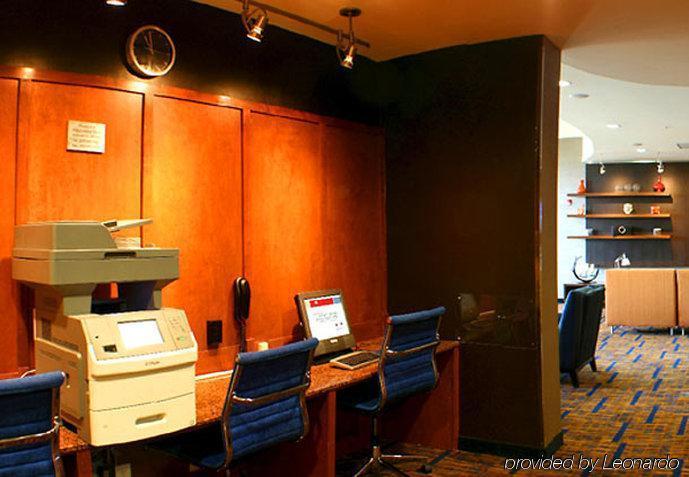 Courtyard By Marriott Anniston 3* Oxford