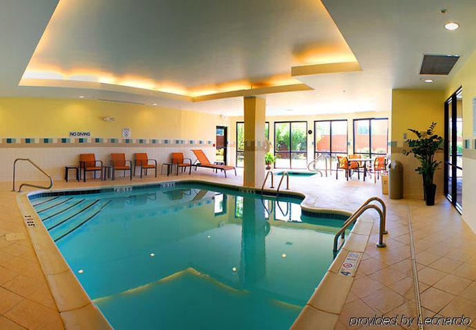 Courtyard By Marriott Anniston Hotel Oxford